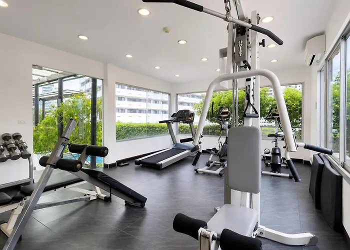 500m Bts L Large 53 Sqm L Rooftop Pool * 曼谷
