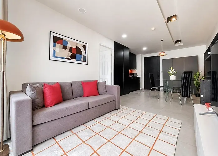 500m Bts L Large 53 Sqm L Rooftop Pool 公寓 曼谷
