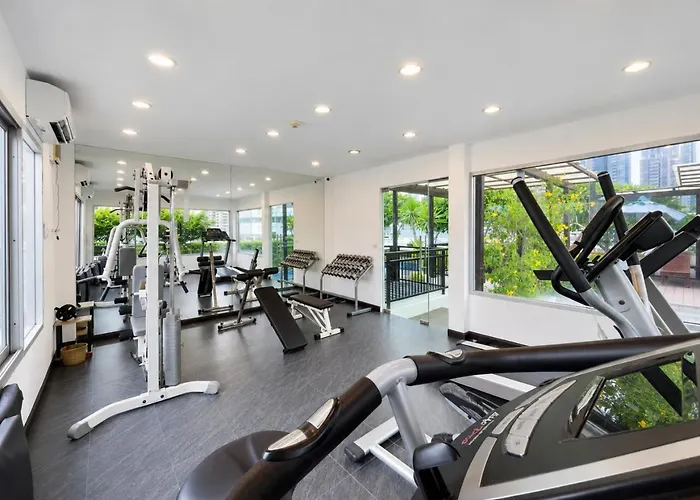 500m Bts L Large 53 Sqm L Rooftop Pool 公寓 *