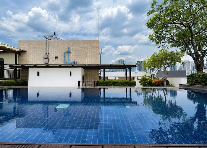 500m Bts L Large 53 Sqm L Rooftop Pool * 曼谷
